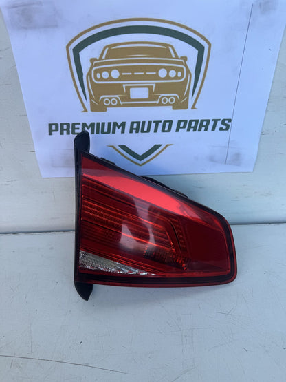2018   Left Bootlid Light