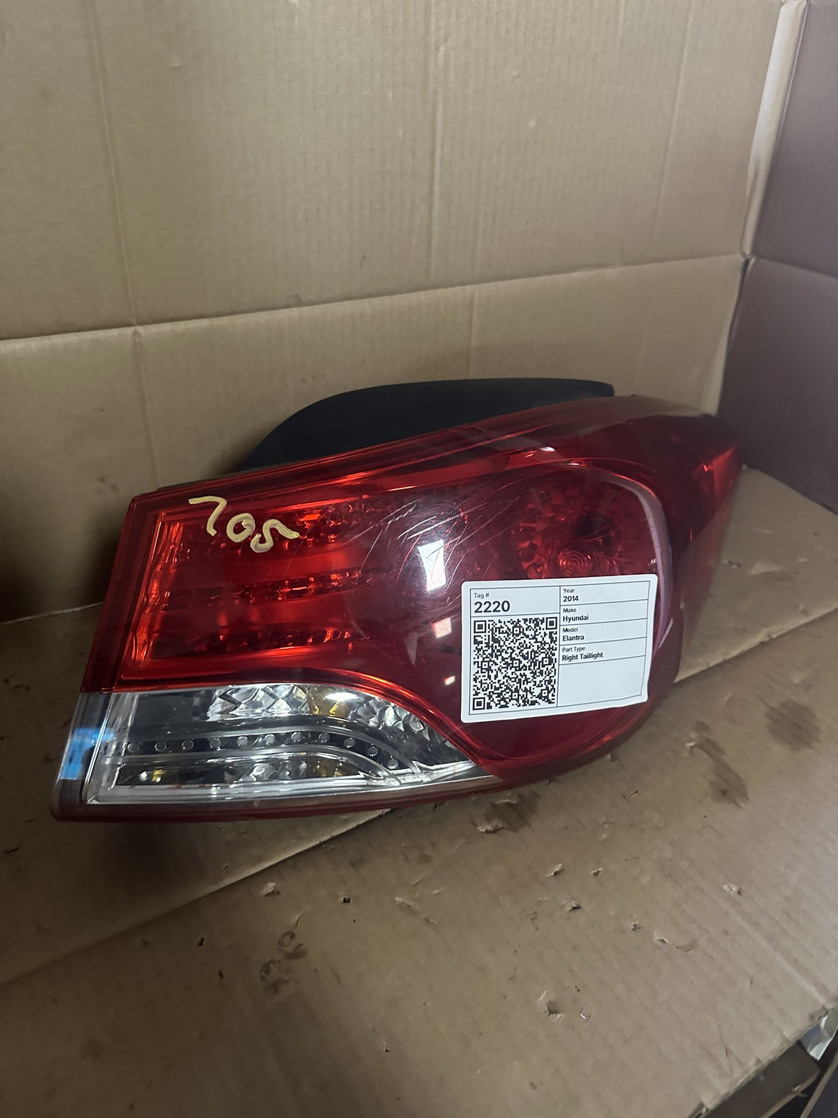 2014 Hyundai Elantra MD Sedan Right Taillight 92401-3X0