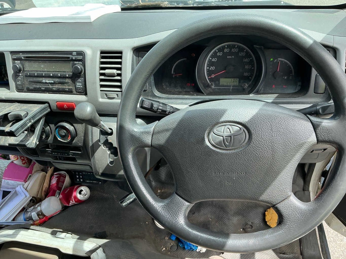 2006 Toyota Hiace H200