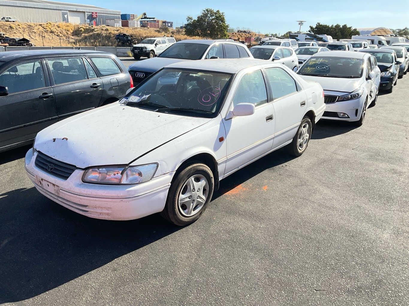 2001 Toyota Camry Conquest XV20Sedan 
Toyota
Camry