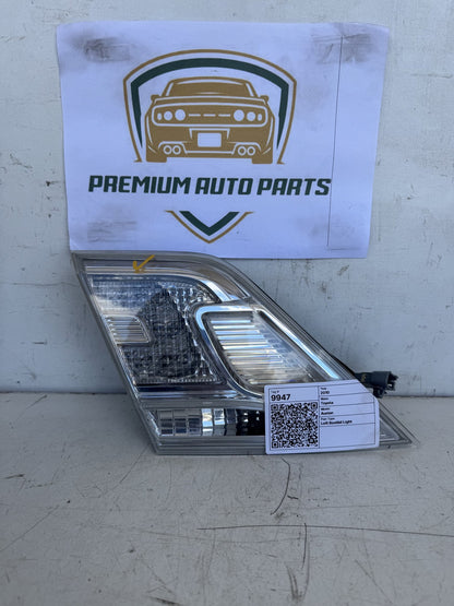 2010 Toyota Aurion GSV40R Sedan Left Bootlid Light