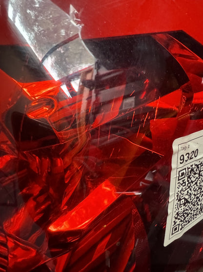 2011 Dodge Caliber PM Hatchback Right Taillight