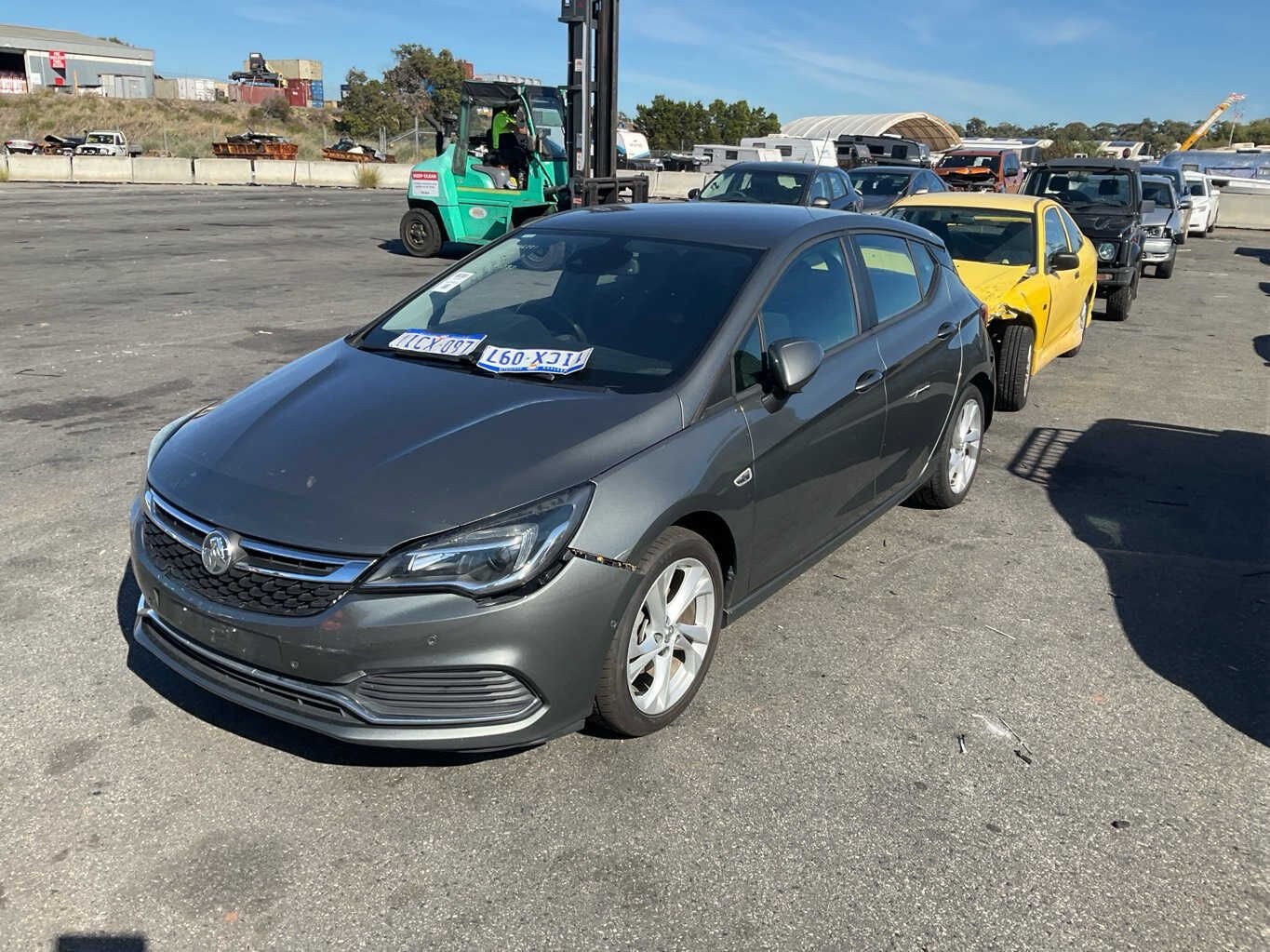 2016 Holden Astra RS BKHatchback 
Holden
Astra