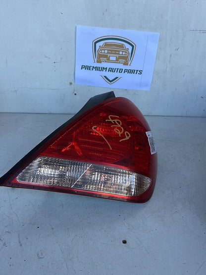 2010 Nissan Pulsar Sedan Right Taillight