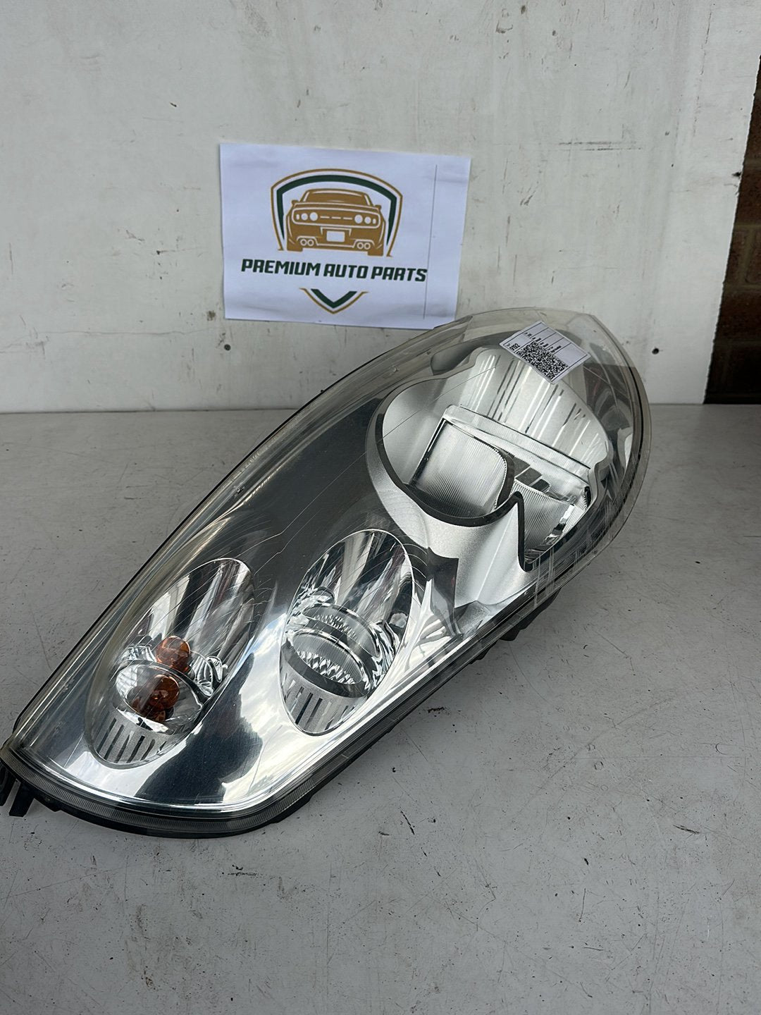 2016 Renault Master Cargo Van Right Headlight
