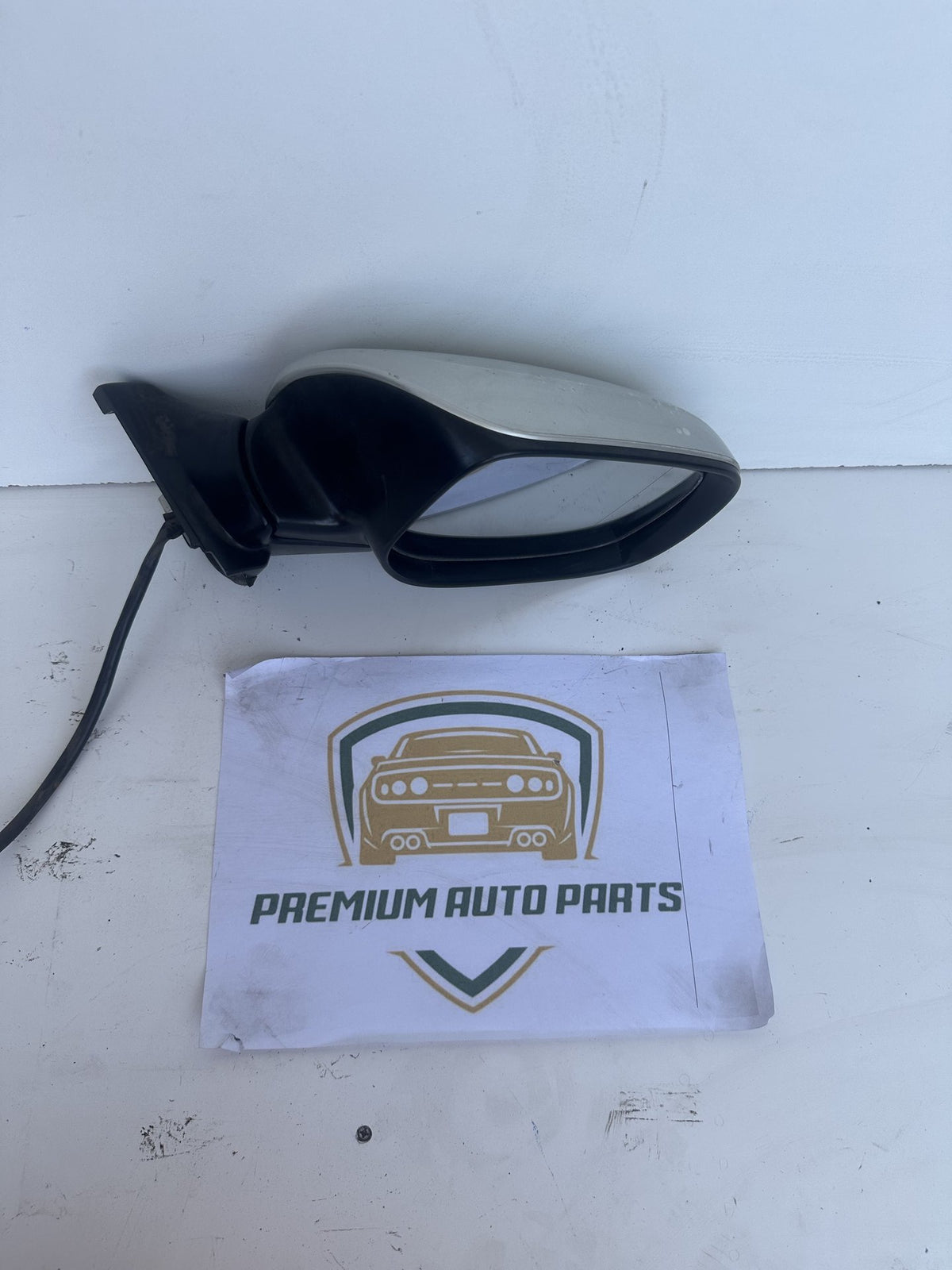 2007 Toyota Corolla Hatchback Right Door Mirror 022310