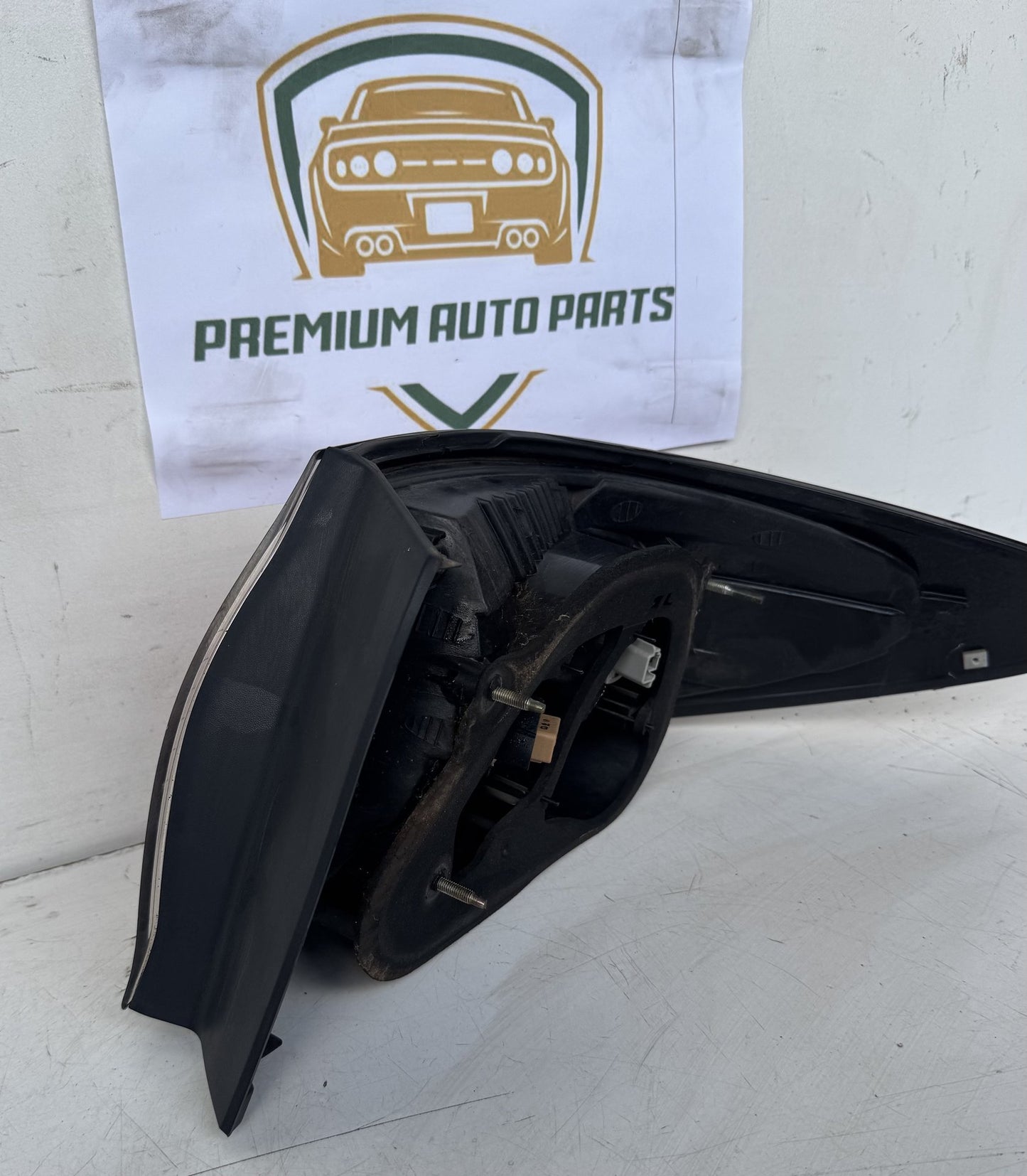 2003   Left Taillight