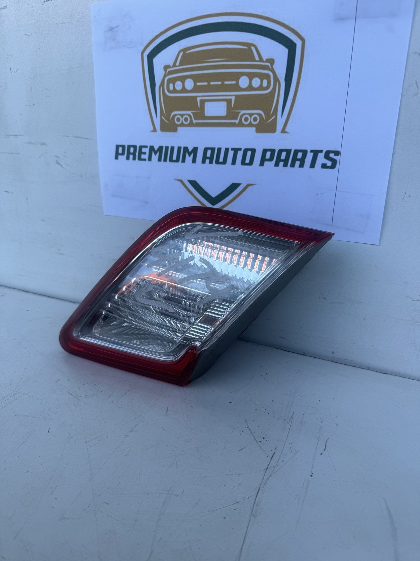 2010  XV40 Right Boot Light