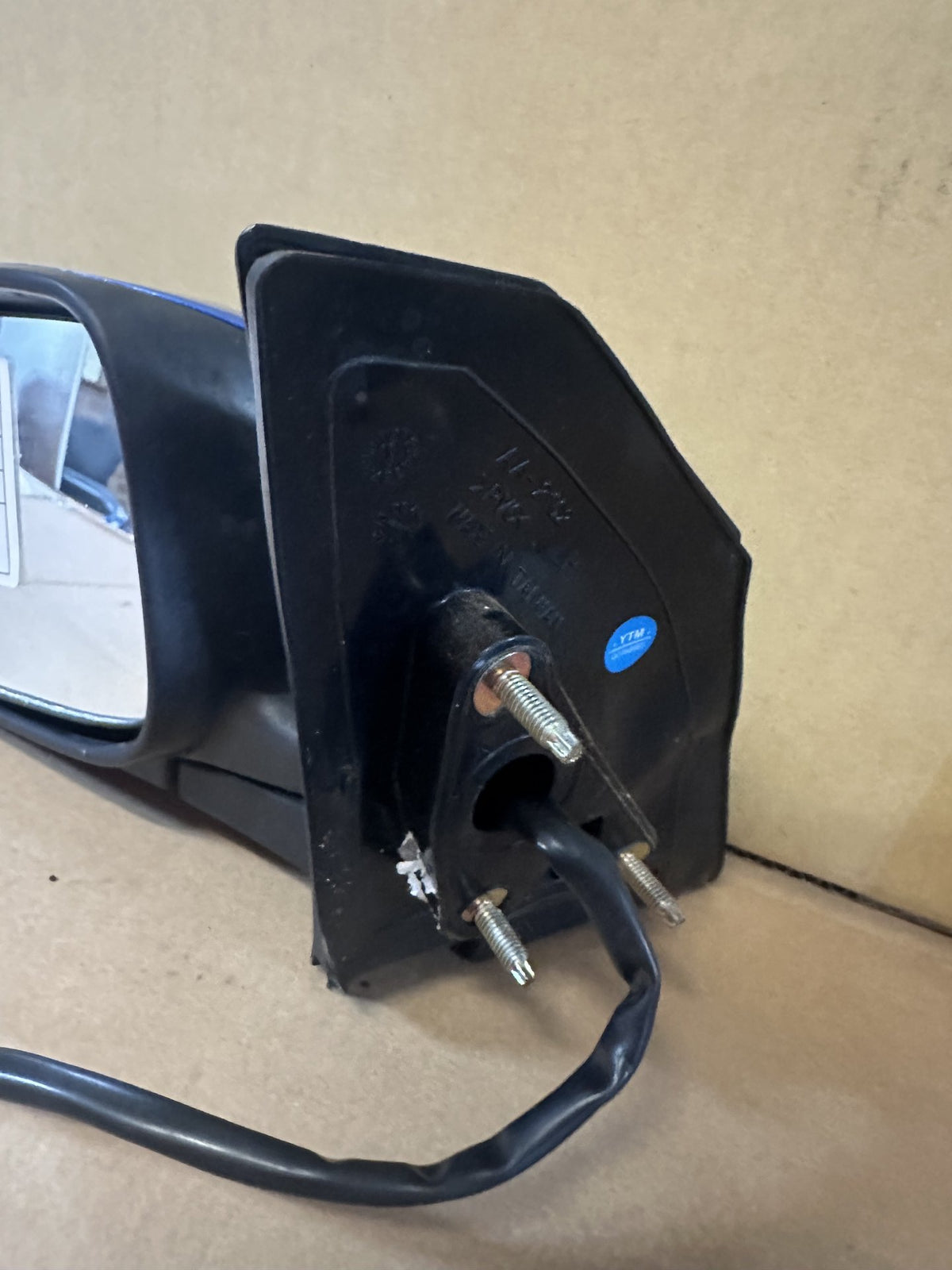 2007 Toyota Corolla Corolla Hatchback Left Door Mirror AA2102