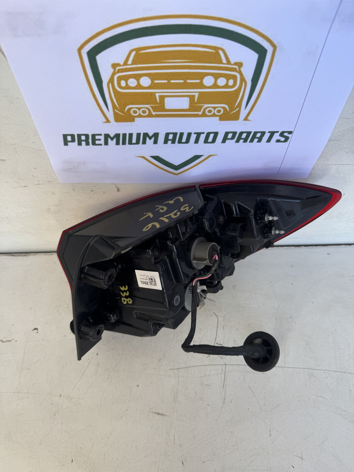 2020 Hyundai i30 PD Hatchback Left Taillight 92401-G30