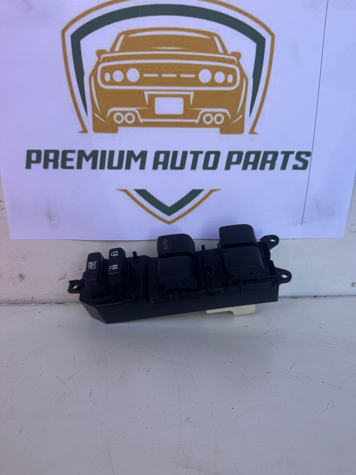 2014 Toyota Corolla Hatchback Master Power Window Switch