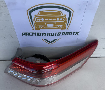 2011 Toyota Camry XV40 Sedan Right Taillight HELLA 06-184