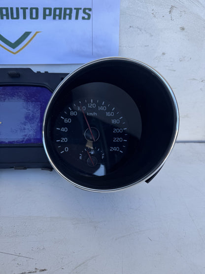 2018 Kia Carnival YP Station Wagon Instrument Cluster 94043-A9430
