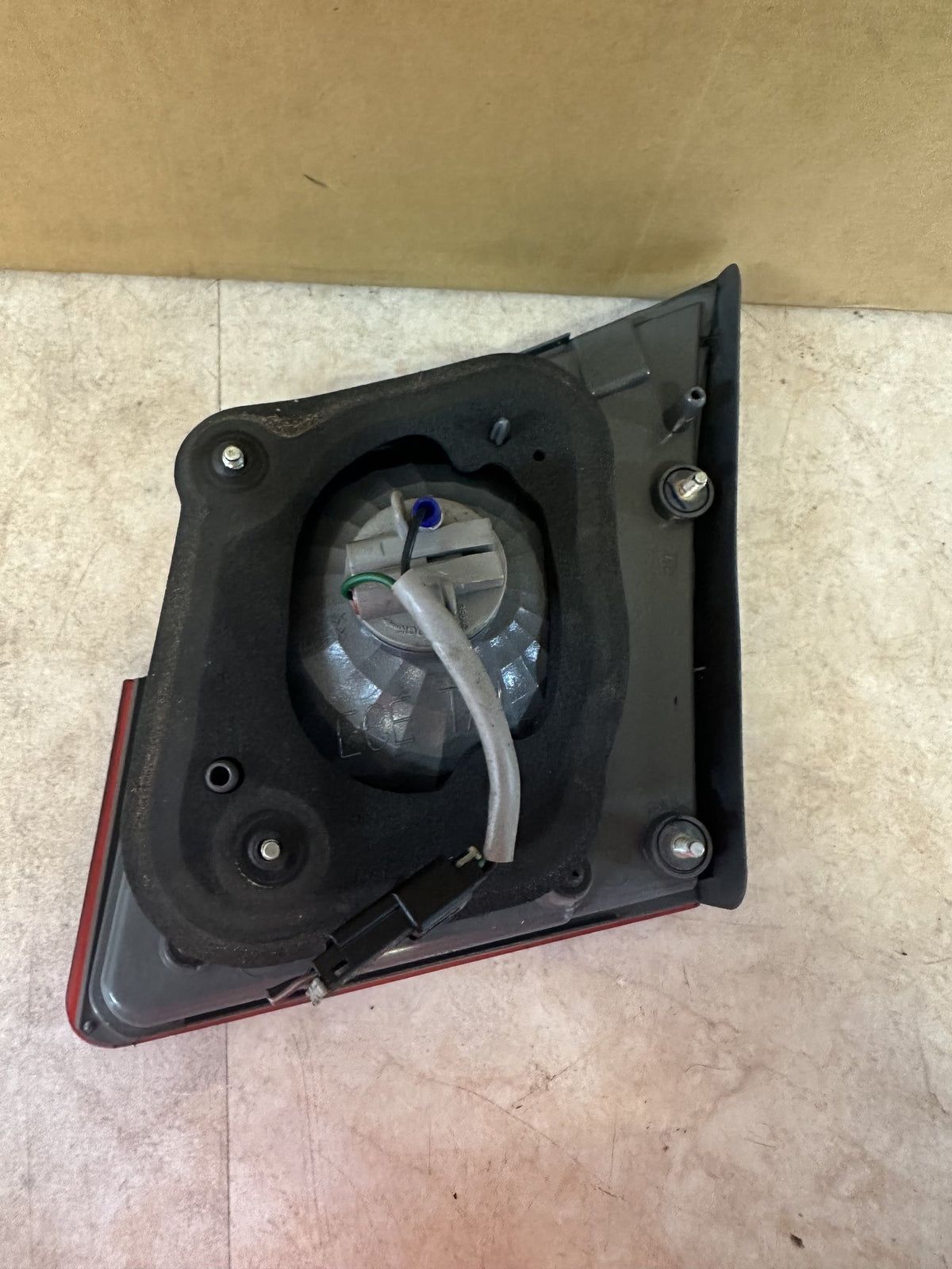 2010 Holden Cruze Cruze Left Boot Light 0775
