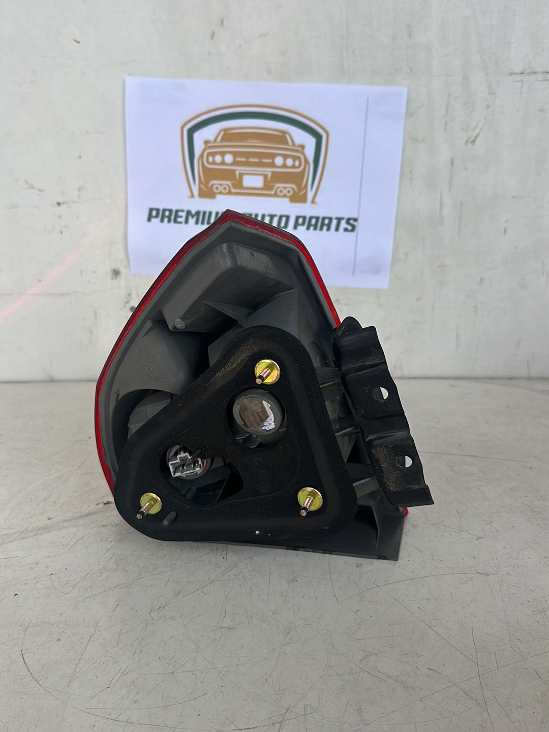 2005 Honda Civic Left Taillight