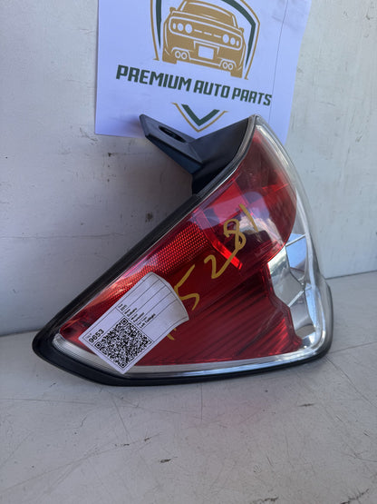 2011 Subaru Forester Left Taillight