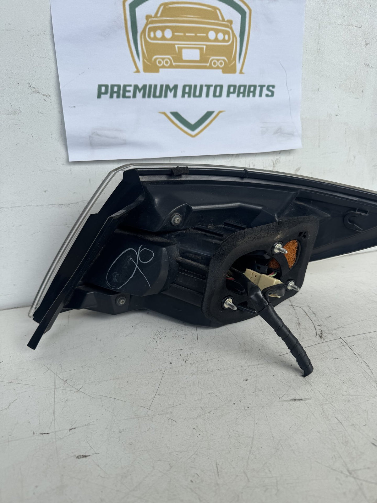 2008 Mazda Mazda6 Hatchback Left Taillight