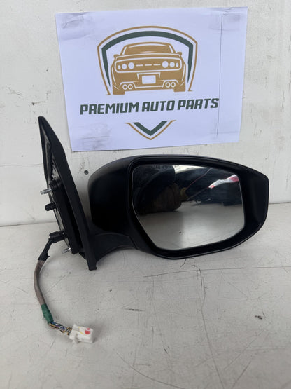 2014 Nissan Pulsar B17 Sedan Right Door Mirror