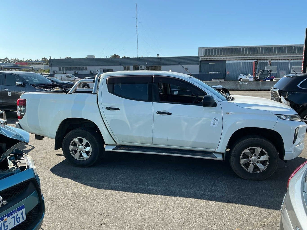 2018 Mitsubishi Triton GLX+ MR