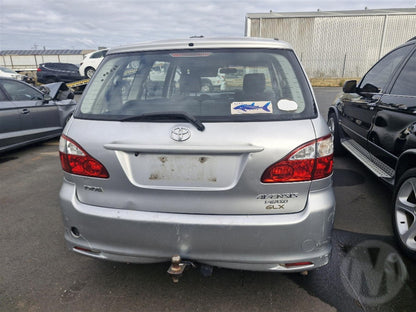 2004 Toyota Avensis