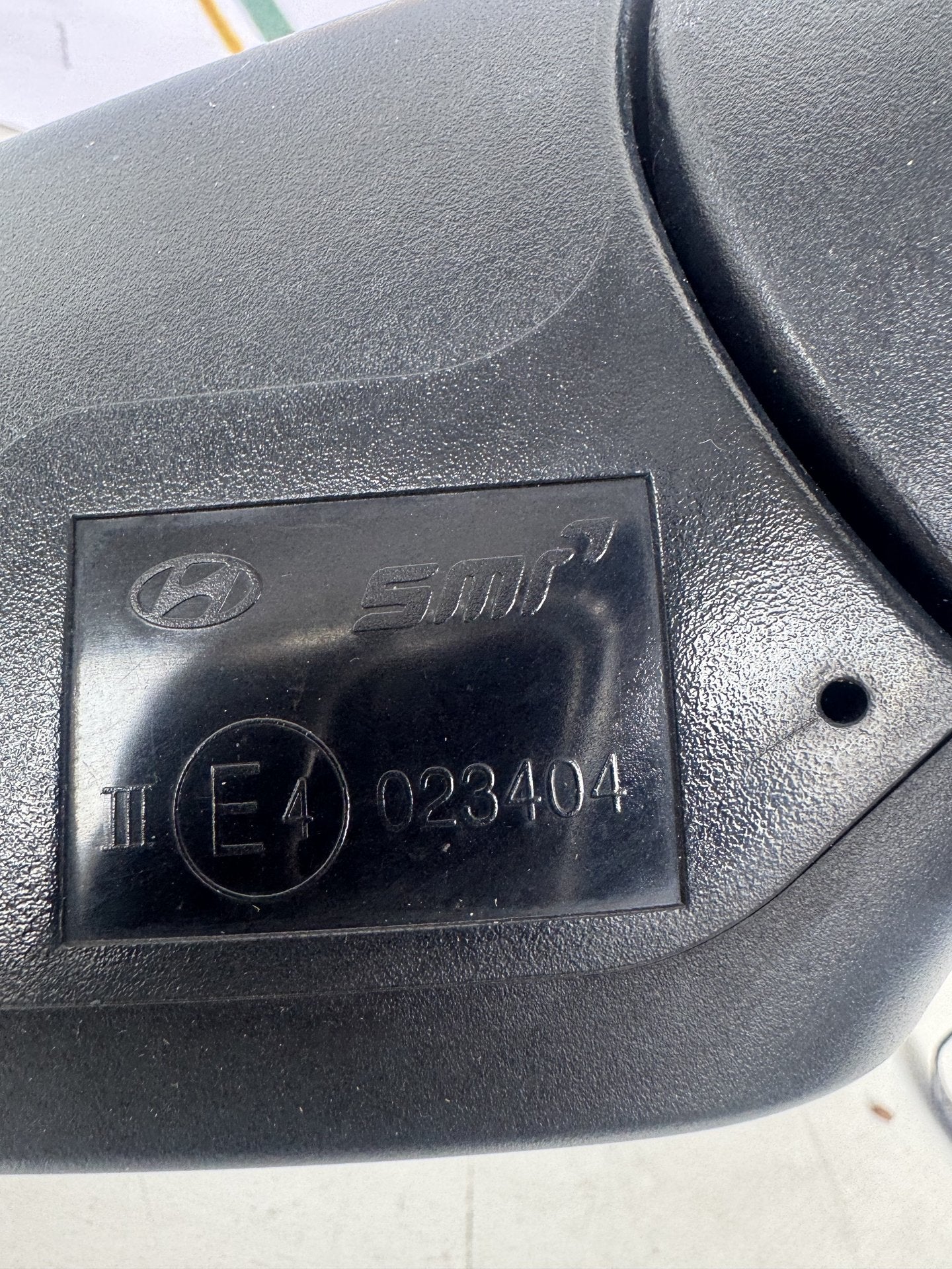 2013  GD Right Door Mirror
