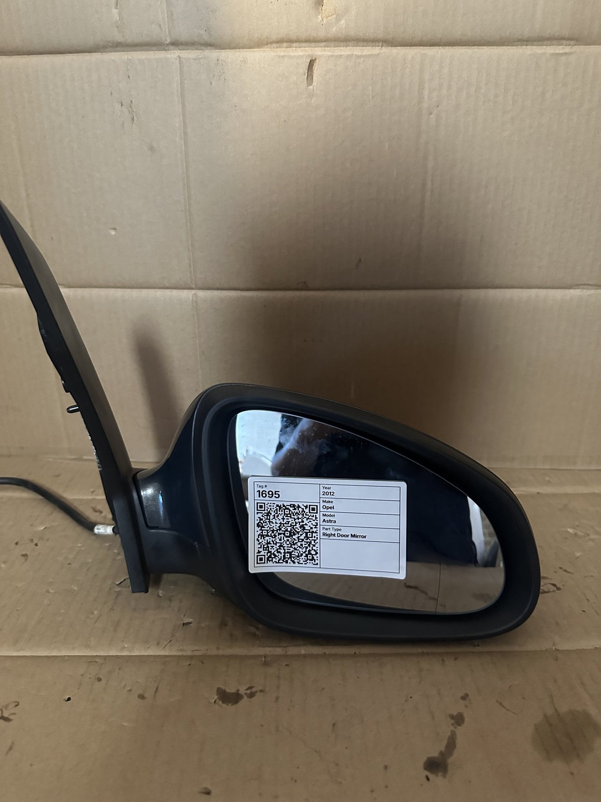2012 Holden Astra AS Select Hatchback Right Door Mirror 021094