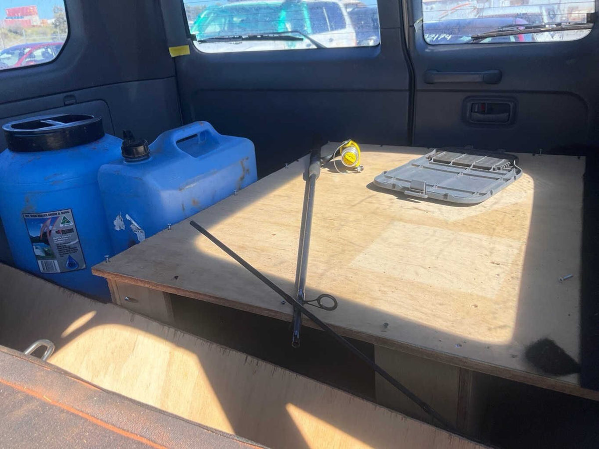 2001 Toyota Land Cruiser J100