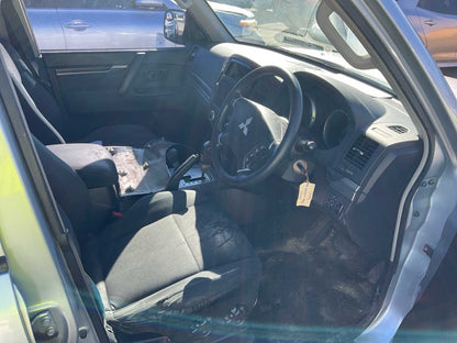 2009 Mitsubishi Pajero  NTStation Wagon 
Mitsubishi
Pajero