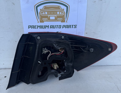 2011   Left Taillight