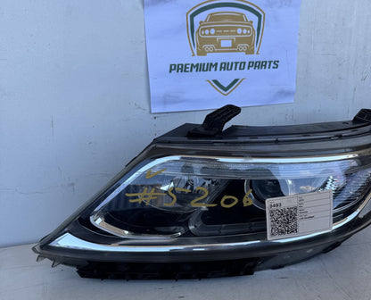 2013 Kia Sorento XM Station Wagon Left Headlight L009G5900GV