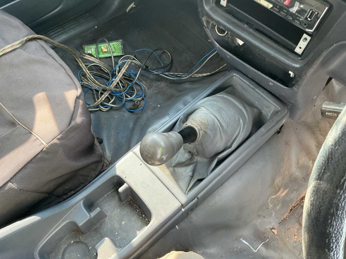 2002 Toyota Hilux CD N120