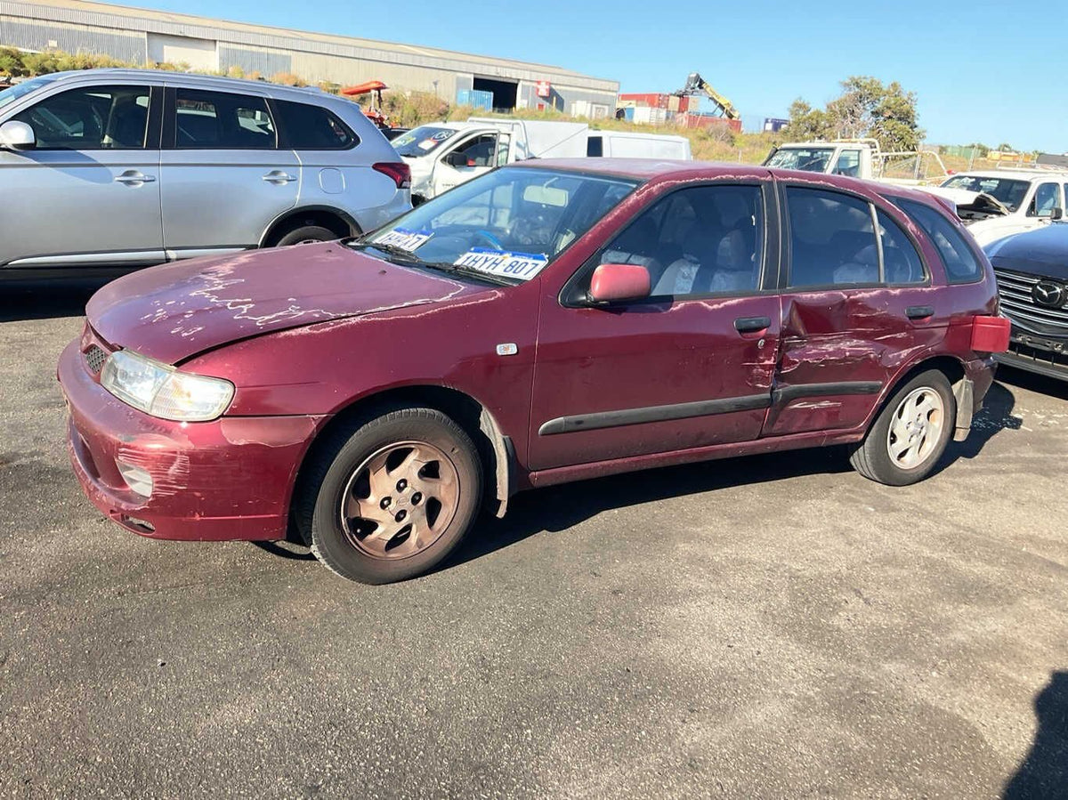 1998 Nissan Pulsar N15