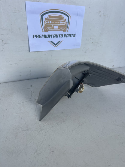 2010   Left Taillight