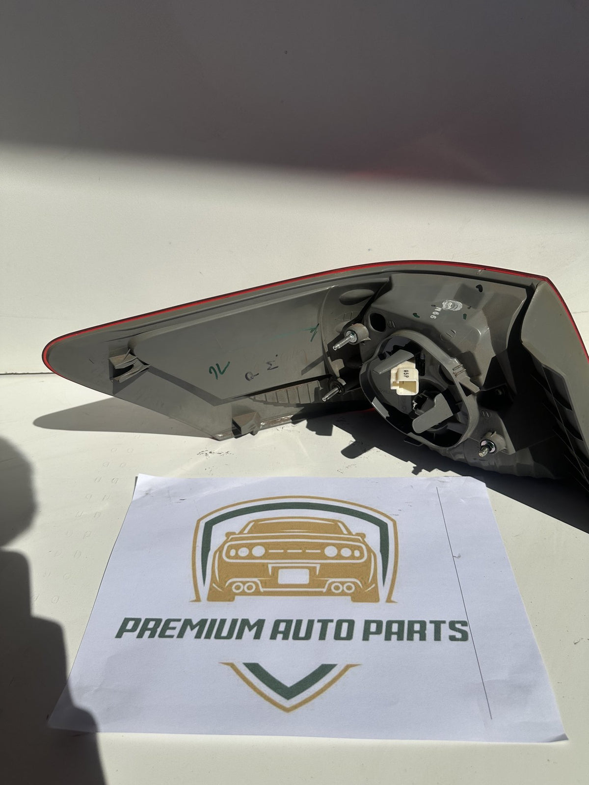 2006-2012 Toyota Aurion V40 Sedan Right Taillight 06-123