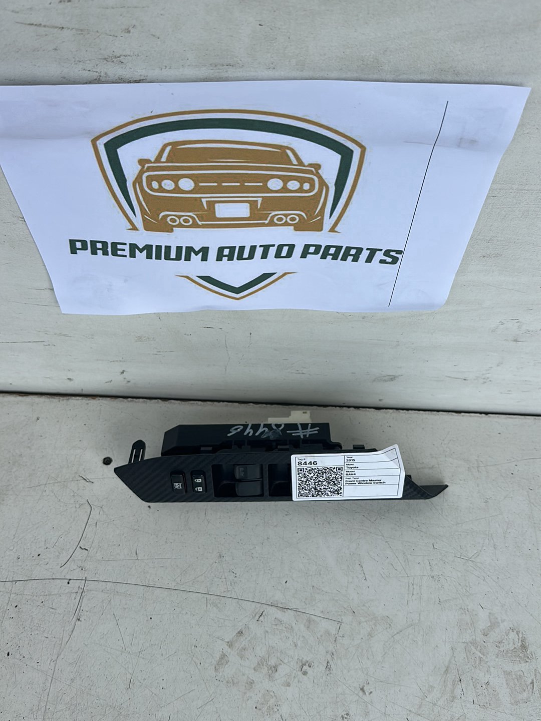 2015 Toyota RAV4 A40 - Master Power Window Switch