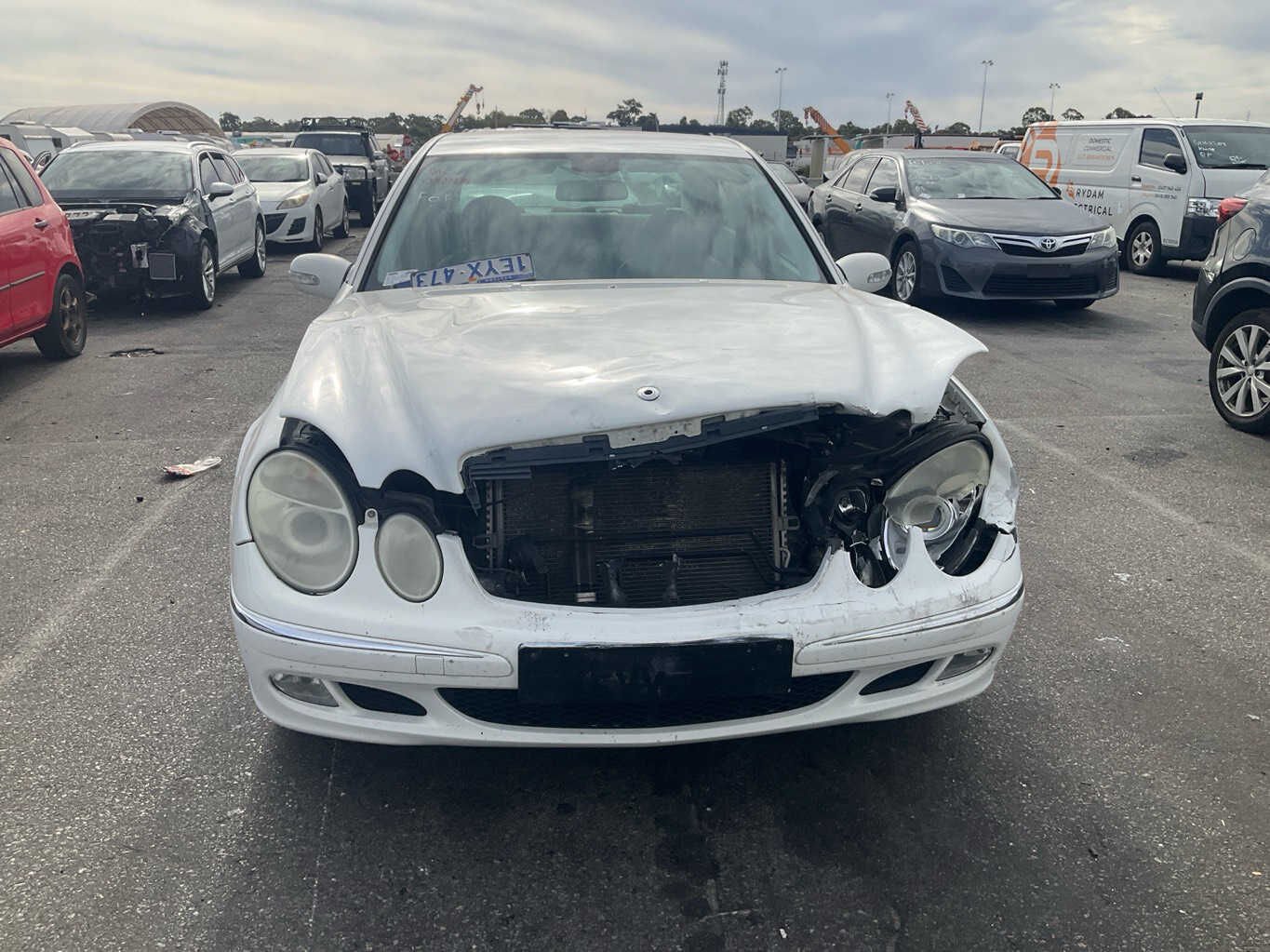 2004 Mercedes-Benz E240  W210Sedan 
Mercedes-Benz
E240