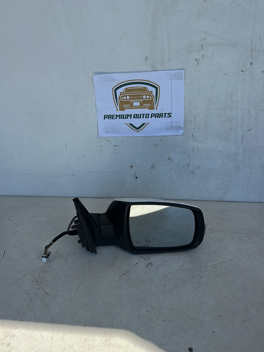 2013 Kia Sorento XM Station Wagon Right Door Mirror
