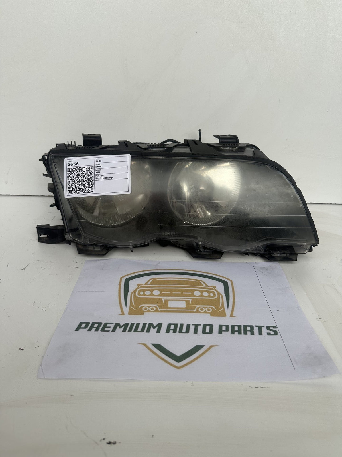 1998-2001 BMW 318i E46 Sedan Right Headlight 9175 04HCPL