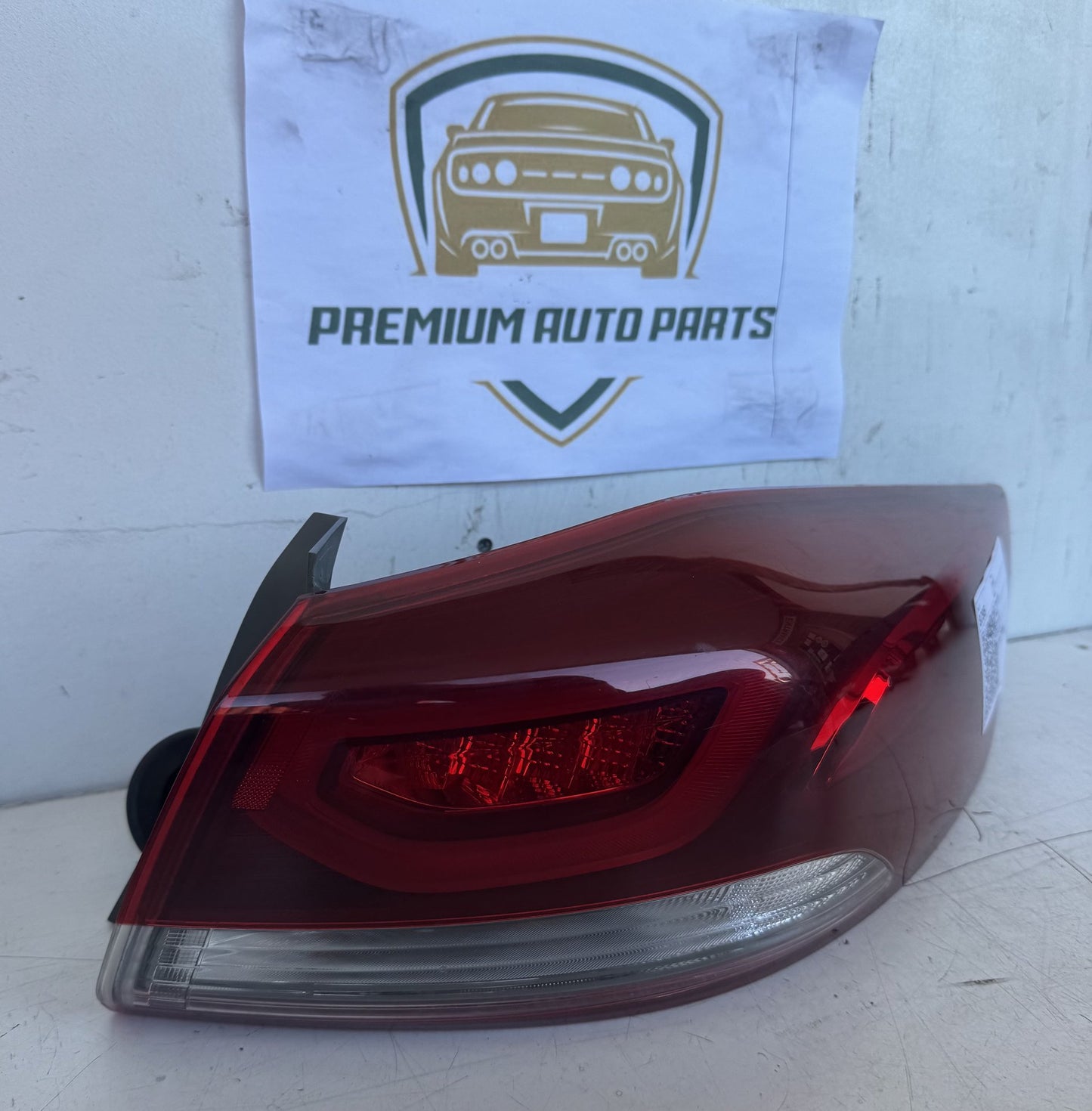 2018 Hyundai Elantra AD Sedan Right Taillight