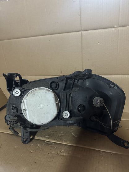 2006 Mazda Tribute - Right Headlight