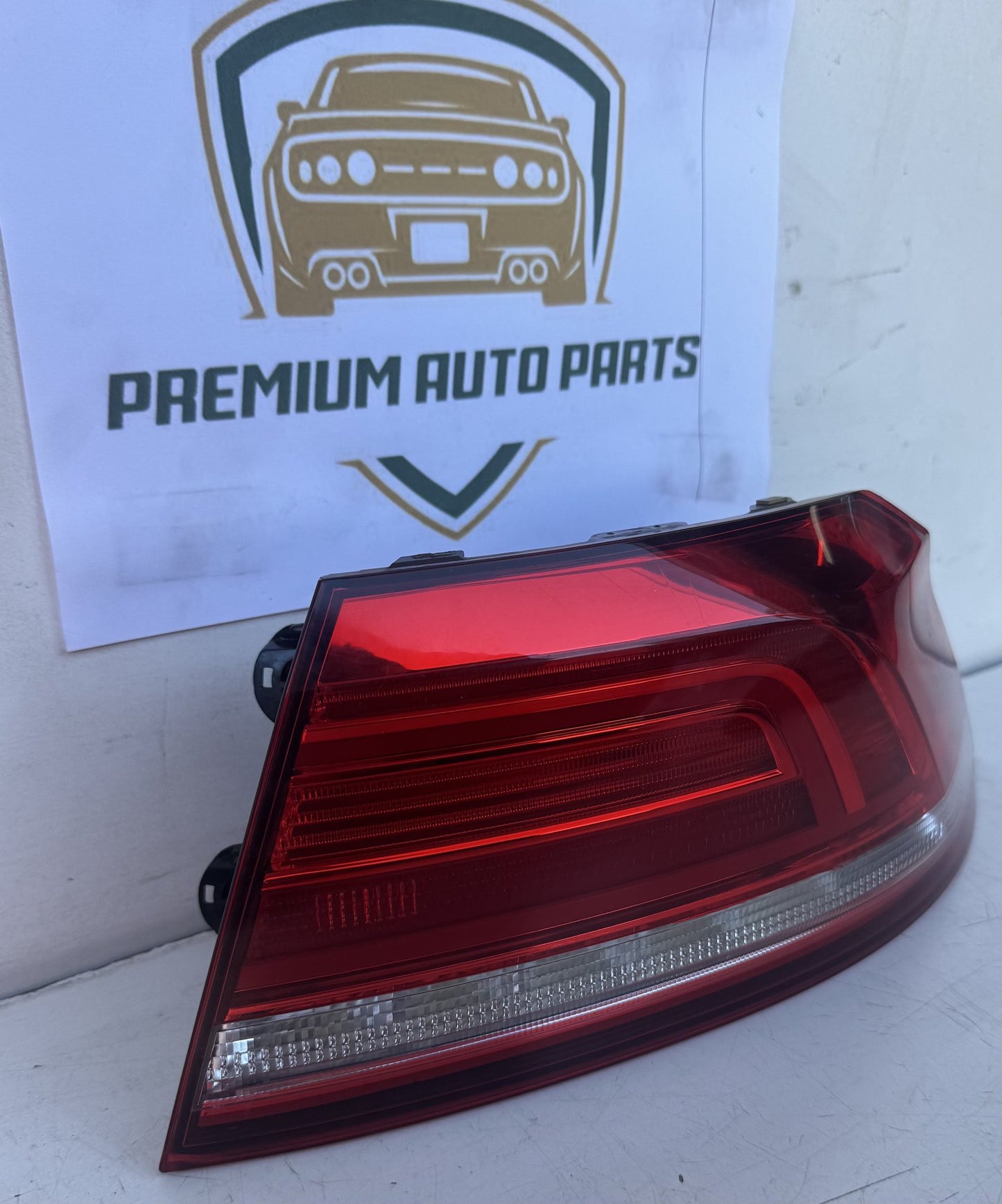 2018   Right Taillight