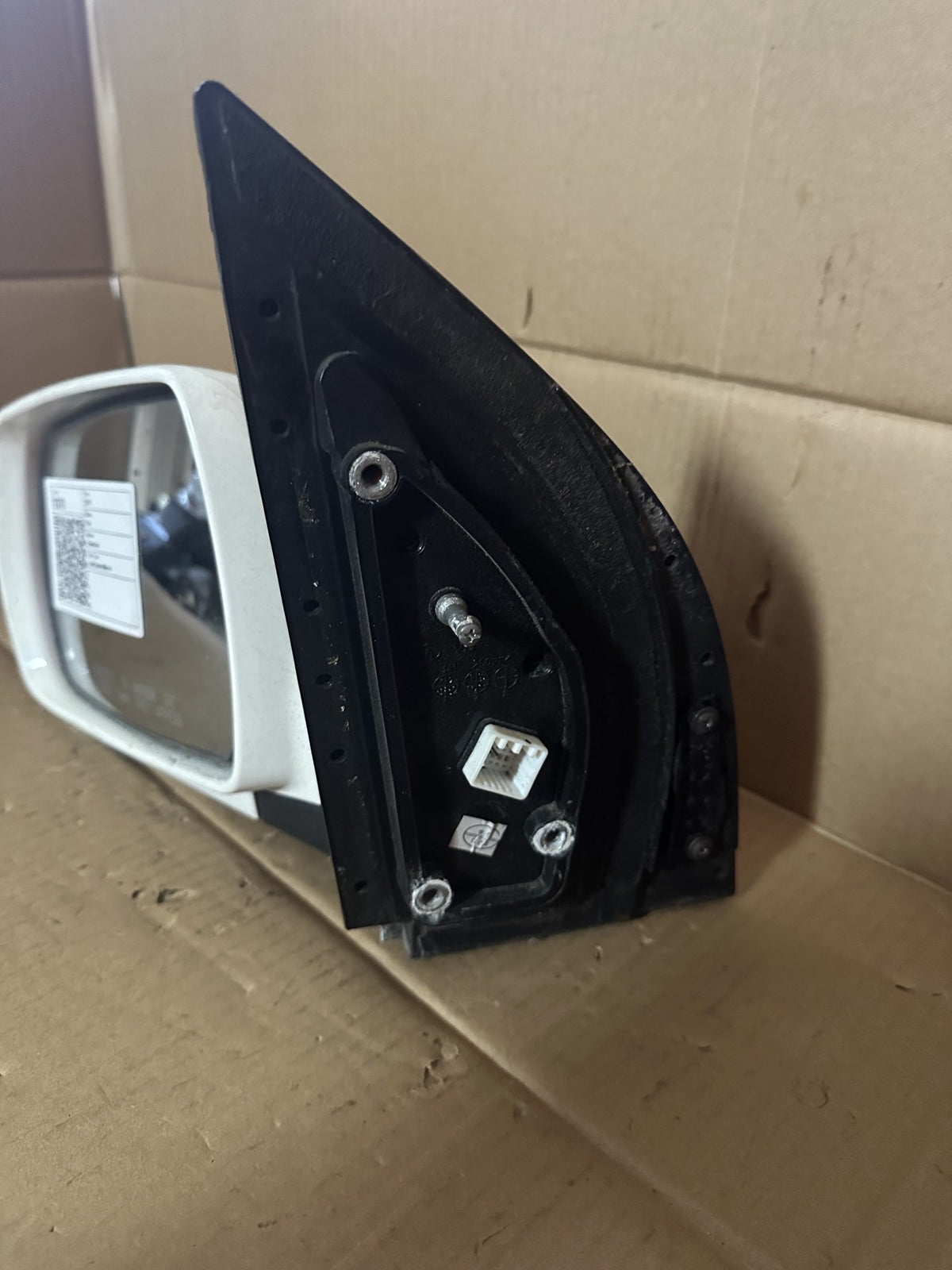 2011 Kia Carnival Station Wagon Left Door Mirror 022556