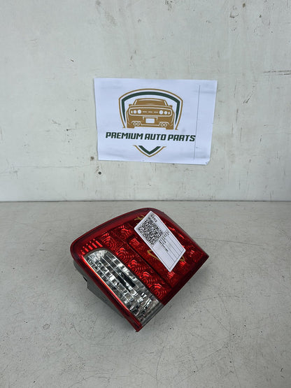 2012 Kia Sorento Station Wagon Right Boot Light