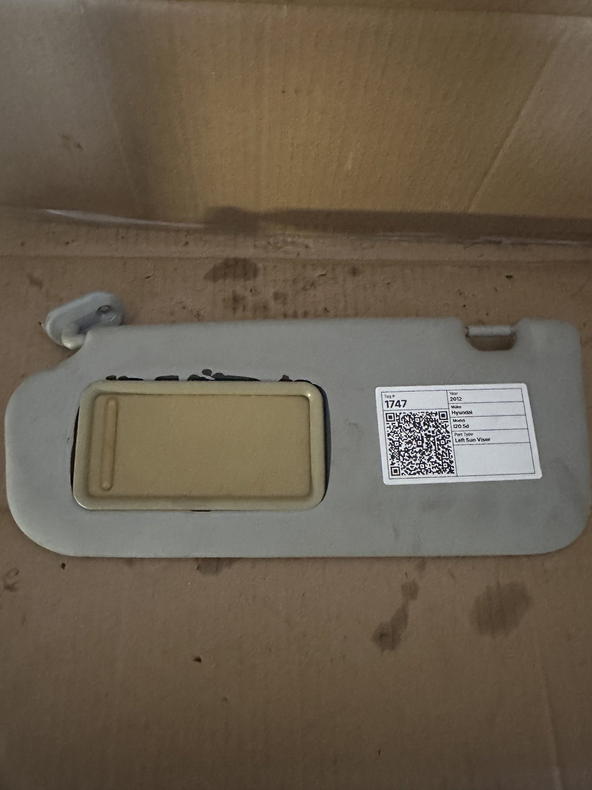 2012 Hyundai i20 I20 5d Hatchback Left Sun Visor