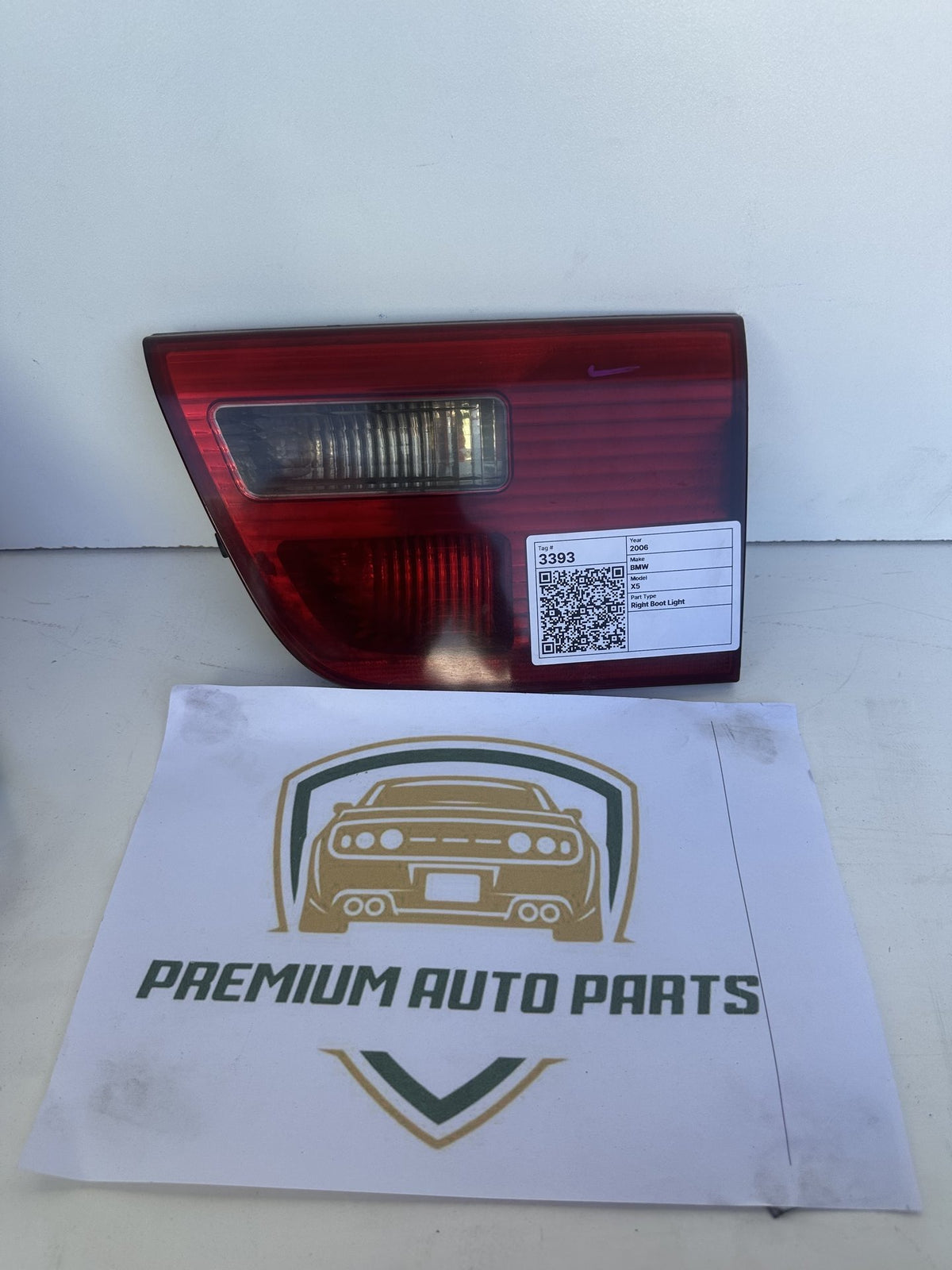 2003-2006 BMW X5 E53 SUV Right Boot Light 412612