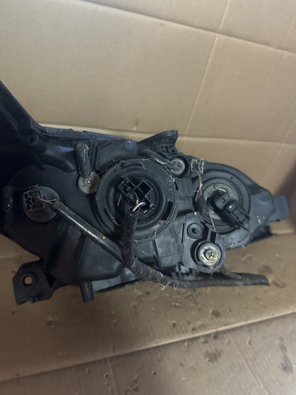 2004 Mazda 3 Sport Hatchback Left Headlight