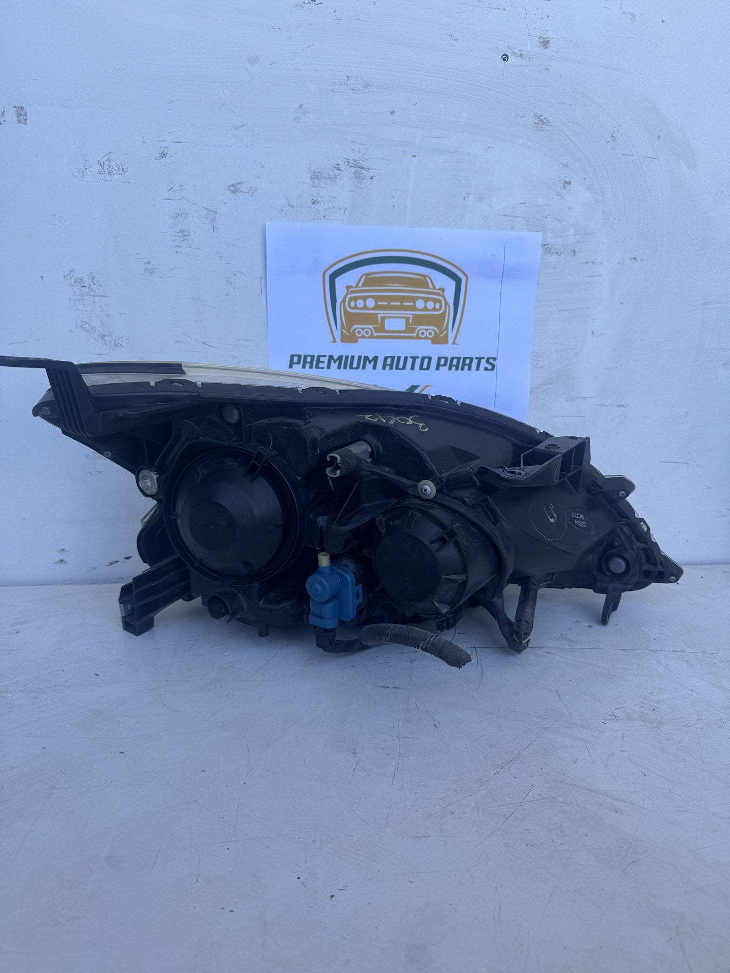 2014 Nissan Pulsar B17 Sedan Left Headlight STANLEY W0610L