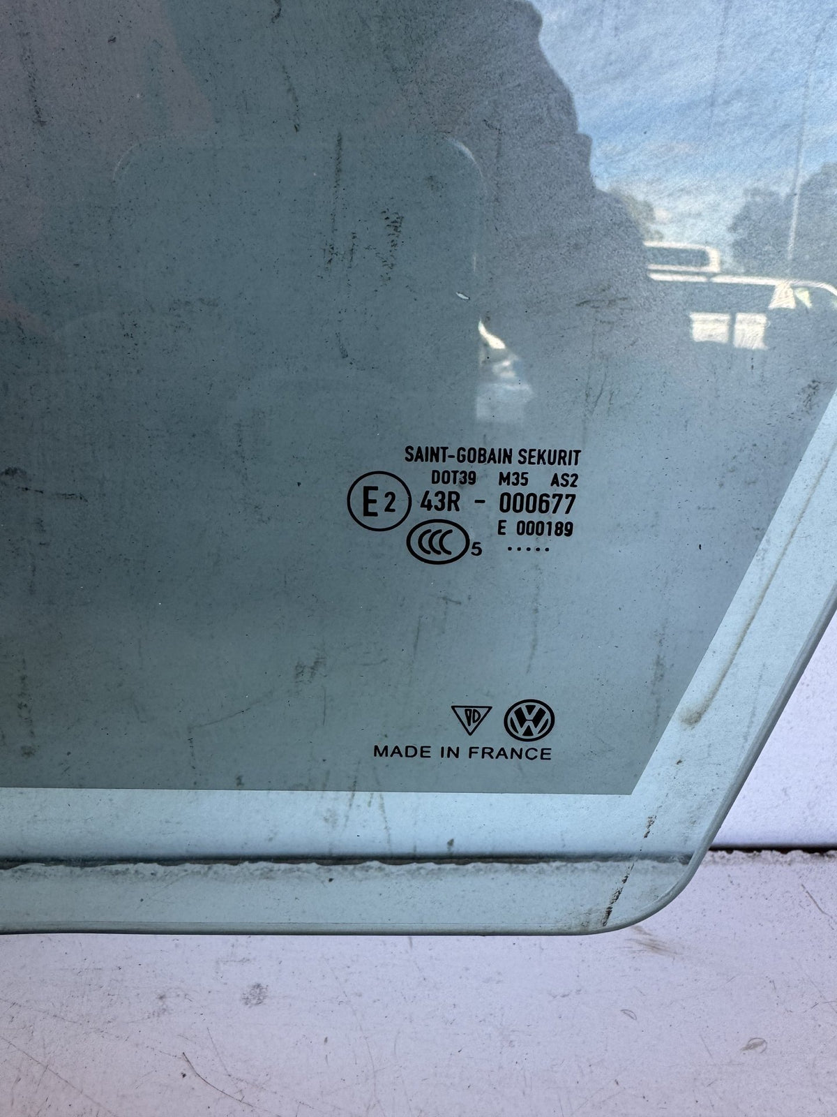2016 Volkswagen Touareg Station Wagon Left Front Door Window