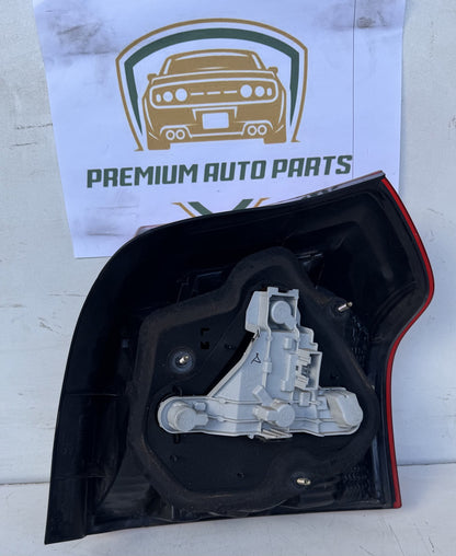 2004  E120 Left Taillight