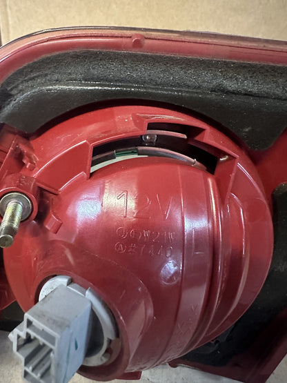 Left Boot Light, P2775, 2004